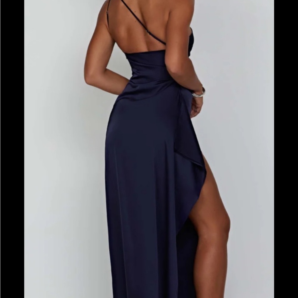 Elegant Navy One-Shoulder Maxi Dress - Picture 3 of 16
